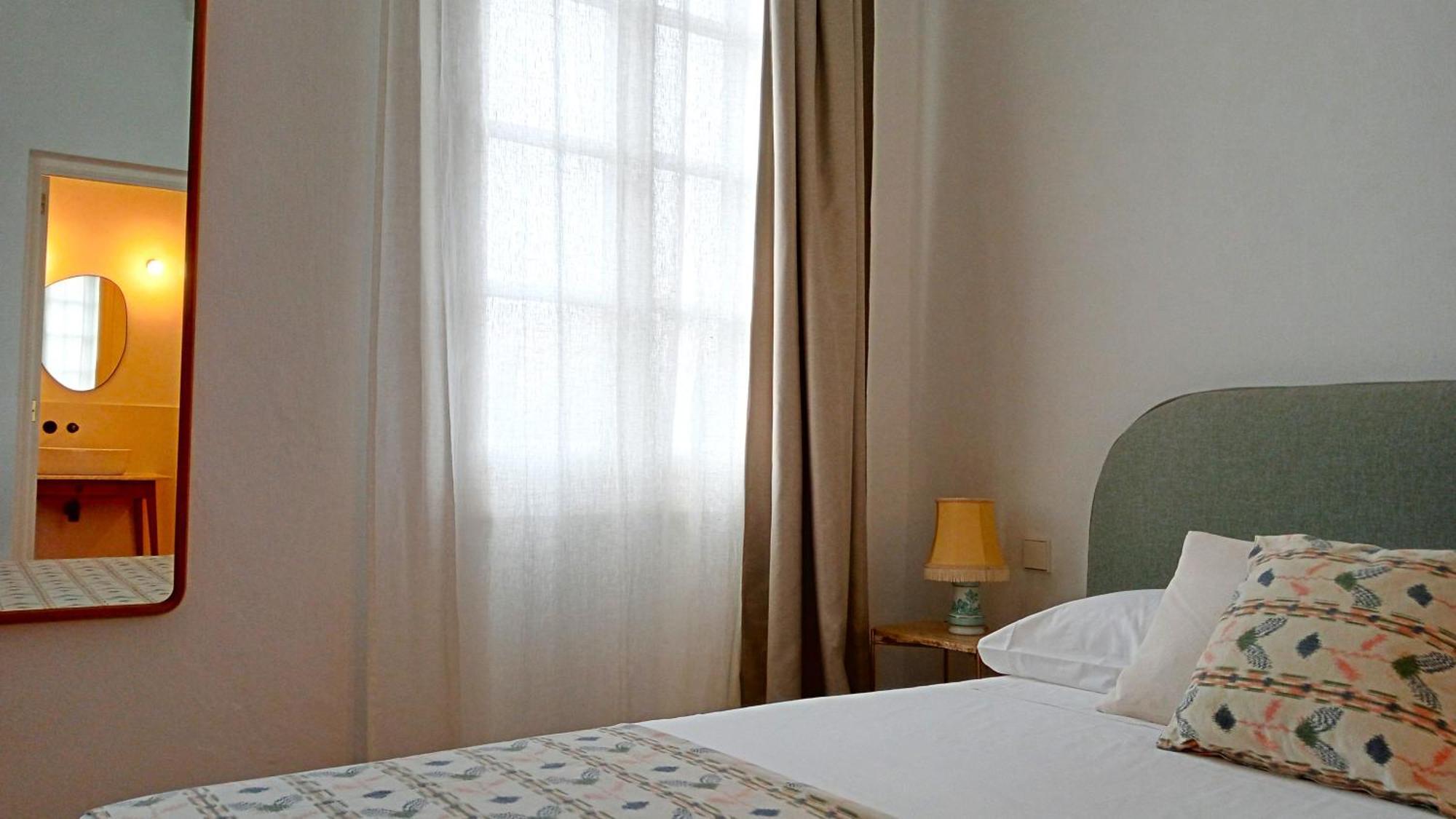 Hotel 3A Ease Of Living Ciutadella  Ruang foto
