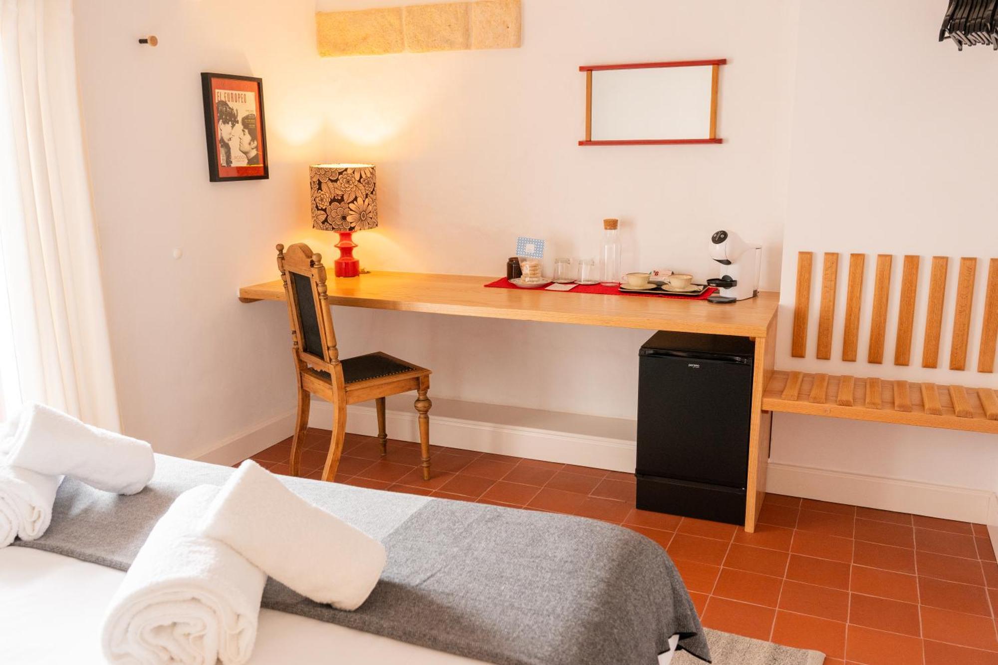 Hotel 3A Ease Of Living Ciutadella  Bagian luar foto