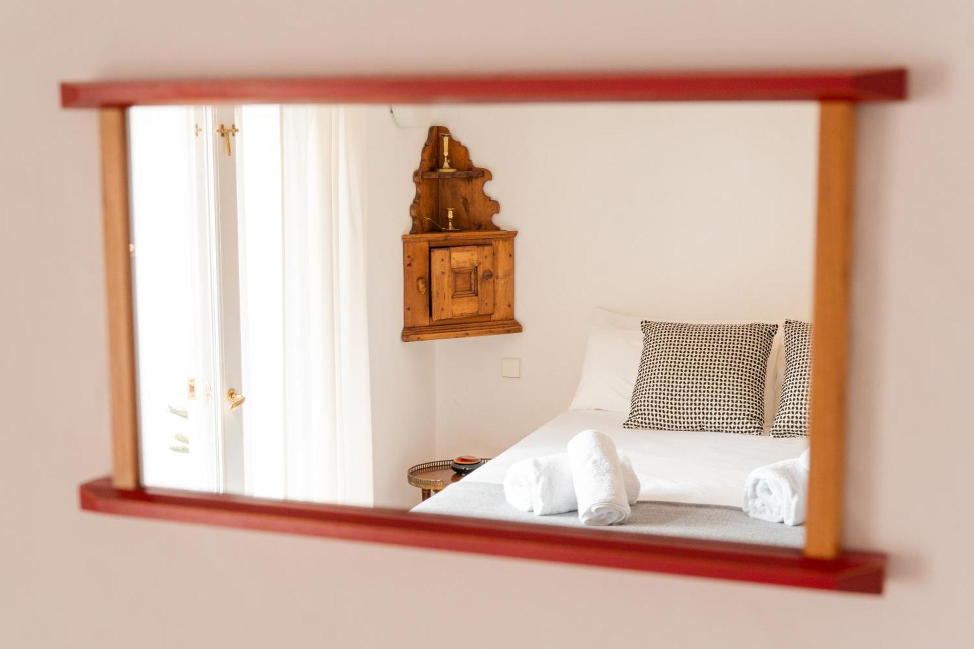 Hotel 3A Ease Of Living Ciutadella  Ruang foto