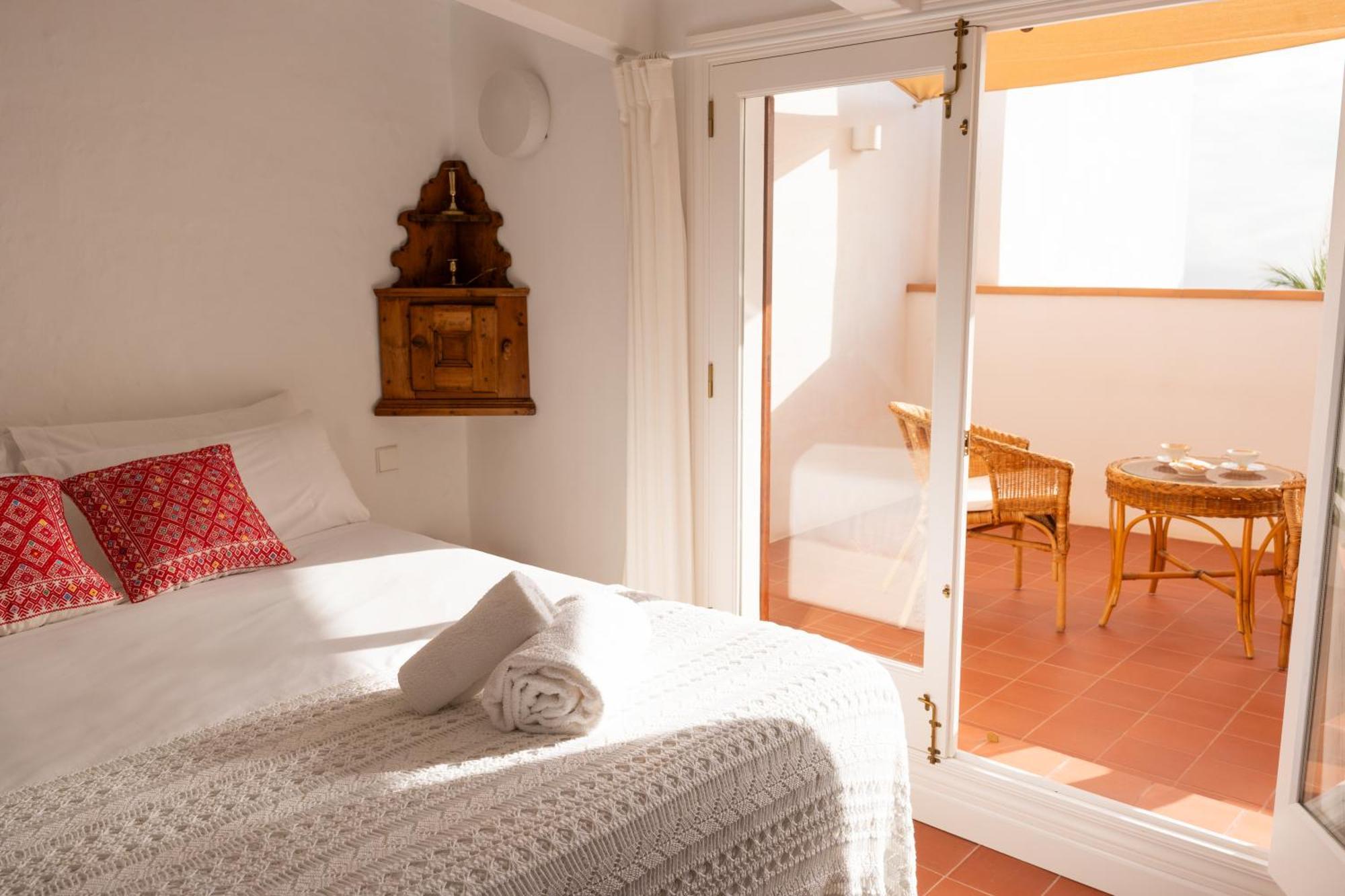 Hotel 3A Ease Of Living Ciutadella  Ruang foto