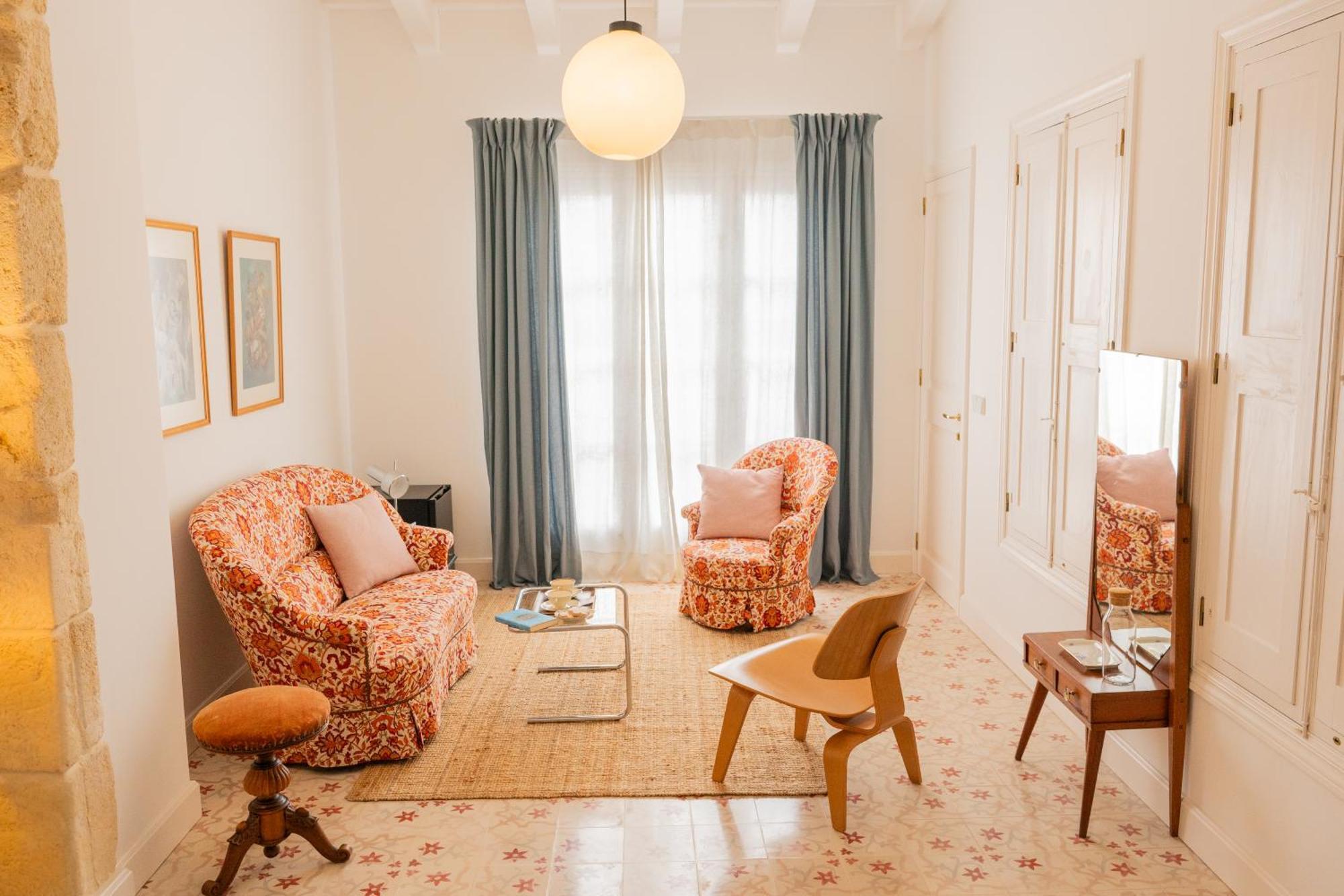 Hotel 3A Ease Of Living Ciutadella  Ruang foto
